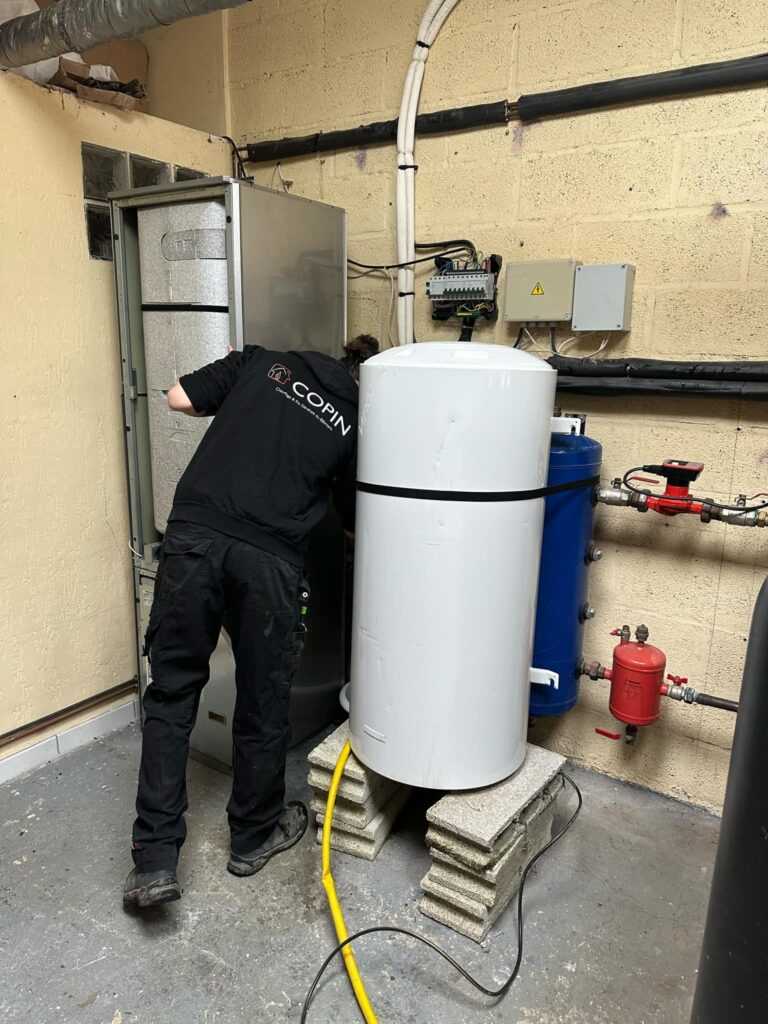 Installateur de pompe à chaleur hybride à Valenciennes