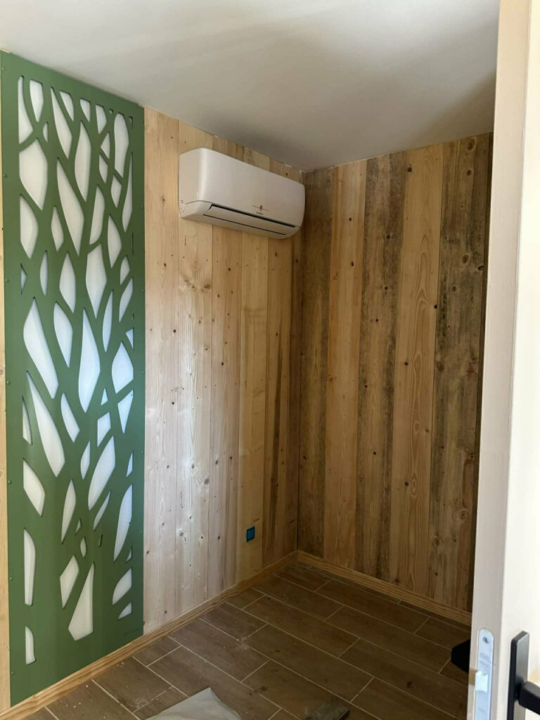 Pose de clim dans un cabinet à Valenciennes