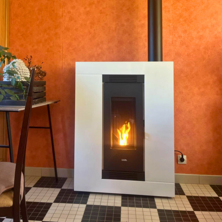 Pose de poêle à granulés design